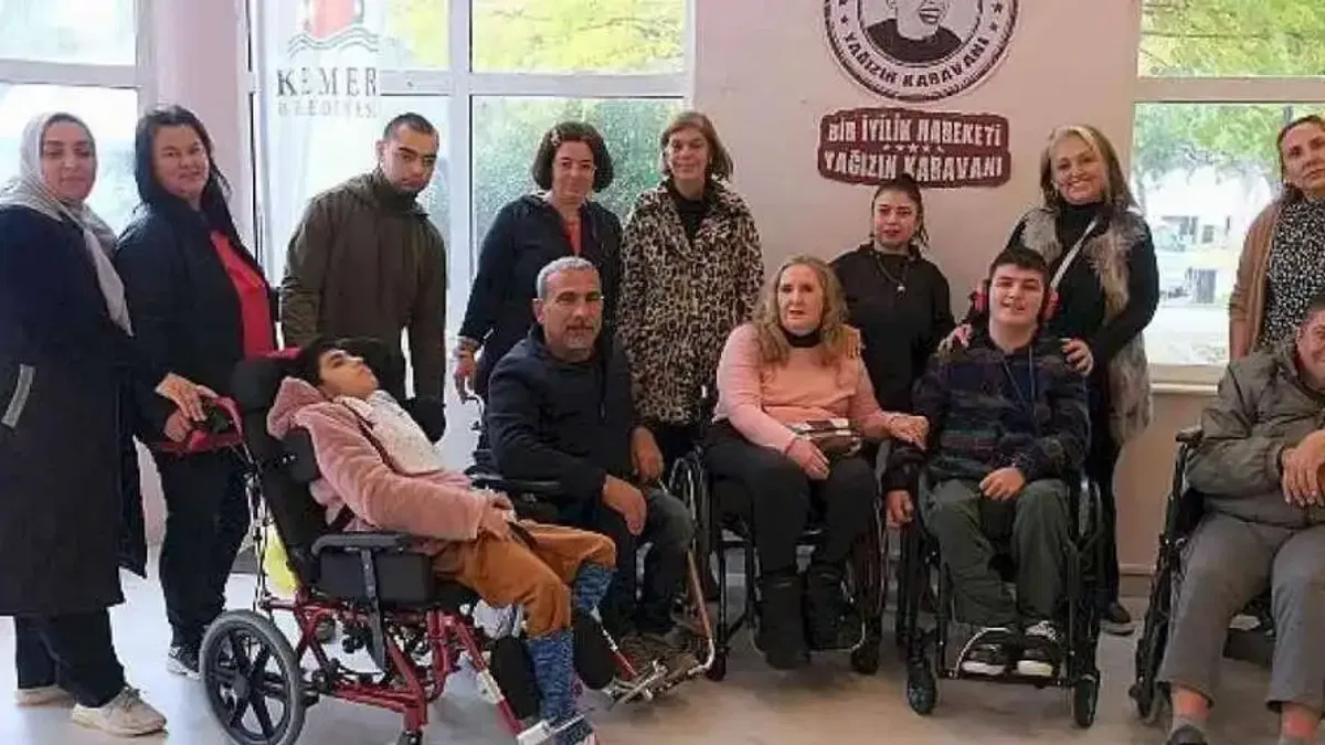 Kemer Belediyesi'nden anlamlı günde, anlamlı program