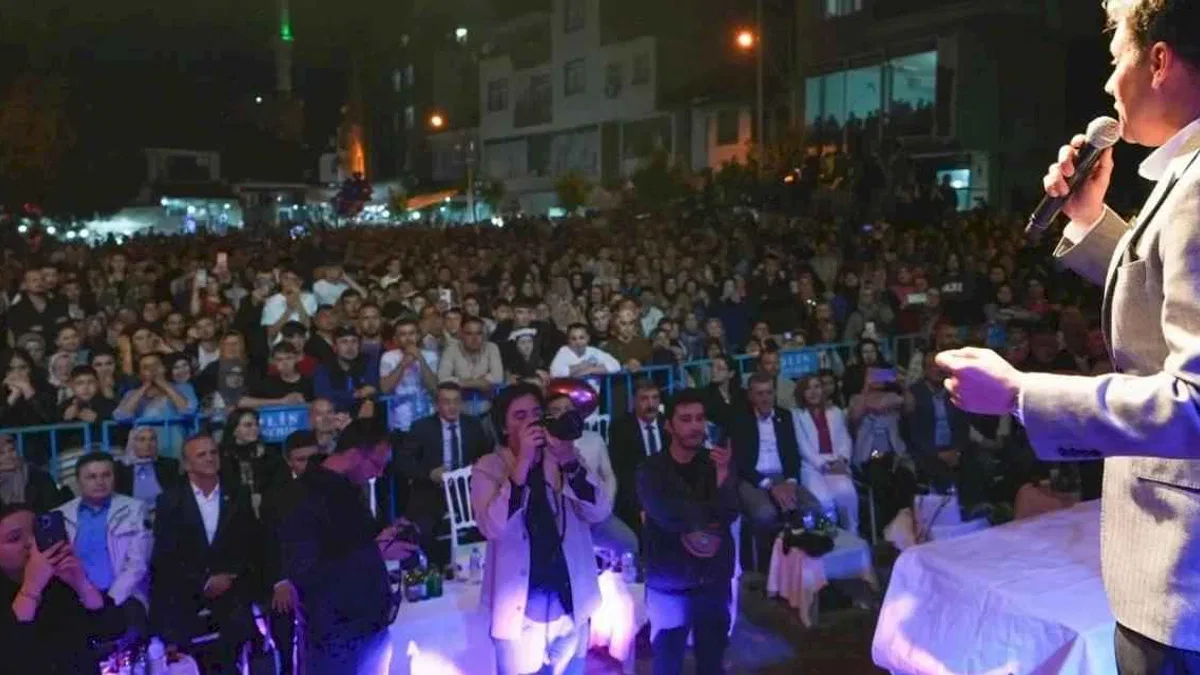 Manisa'da Kiraz Festivali coşkusu