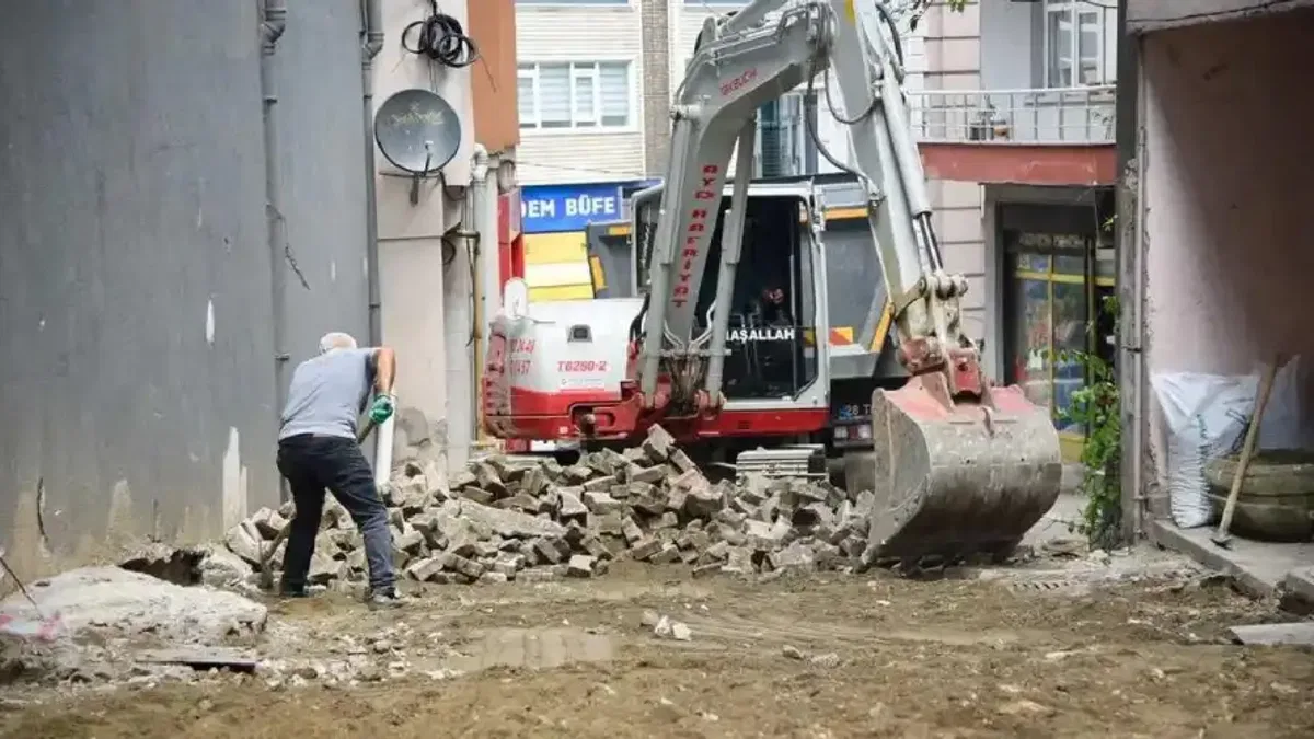 Giresun Belediyesi’nden kent genelinde üstyapı hamlesi