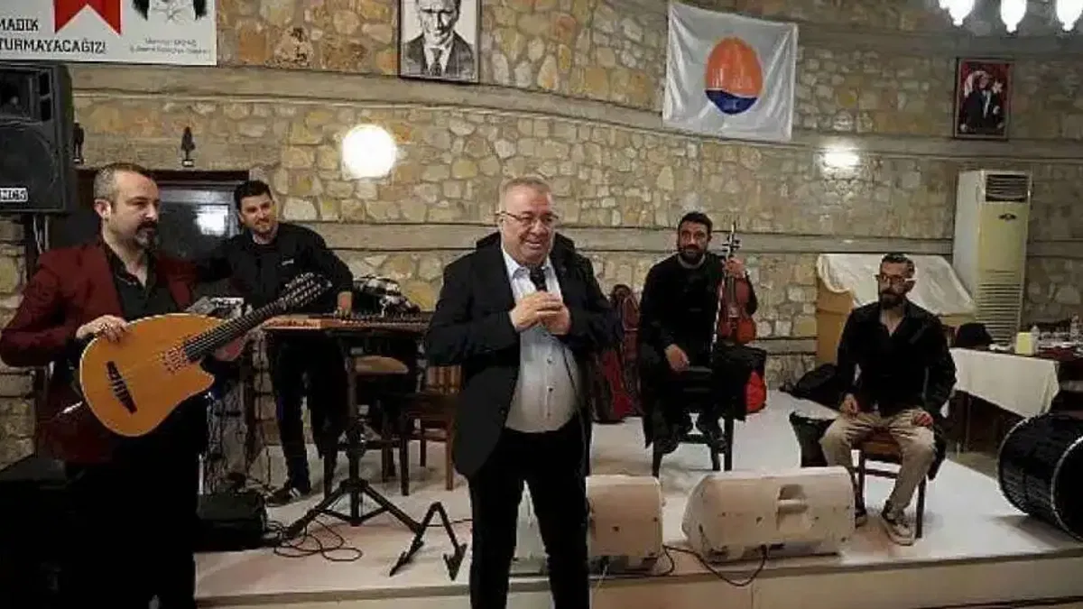 Başkan Ertaş, basın mensuplarıyla yeni yılı kutladı