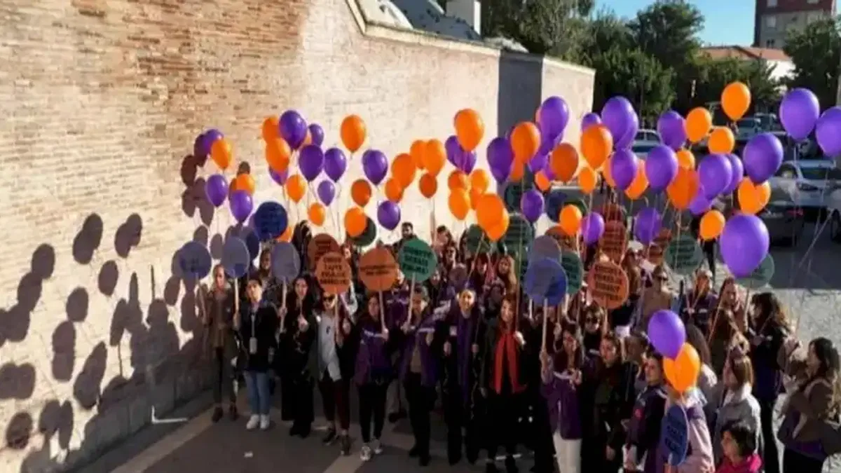Adana Büyükşehir toplumu bilinçlendiriyor