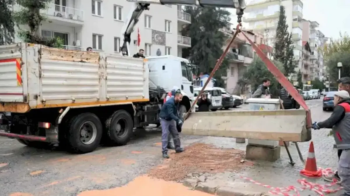 İzmir Bornova’da elektrik kaçağı tehlikesine hızlı müdahale