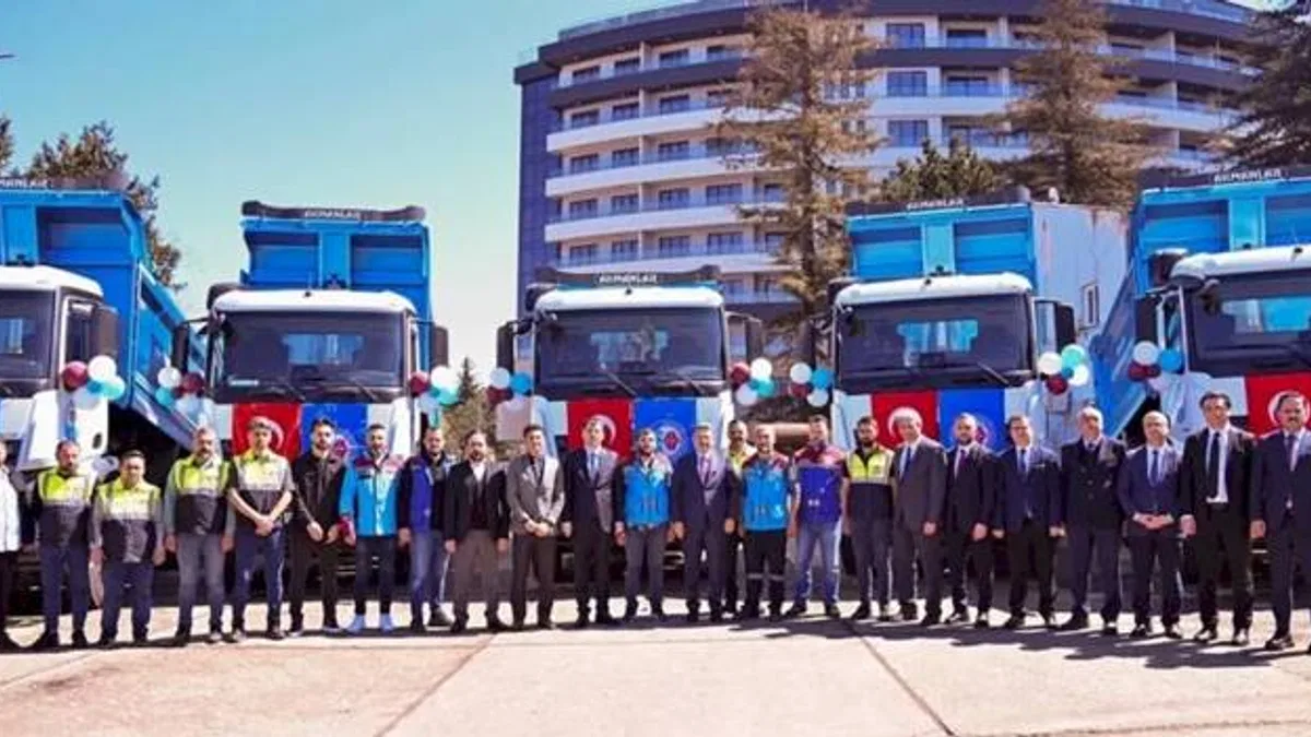Trabzon'da Büyükşehir Belediyesi araç filosunu güçlendiriyor