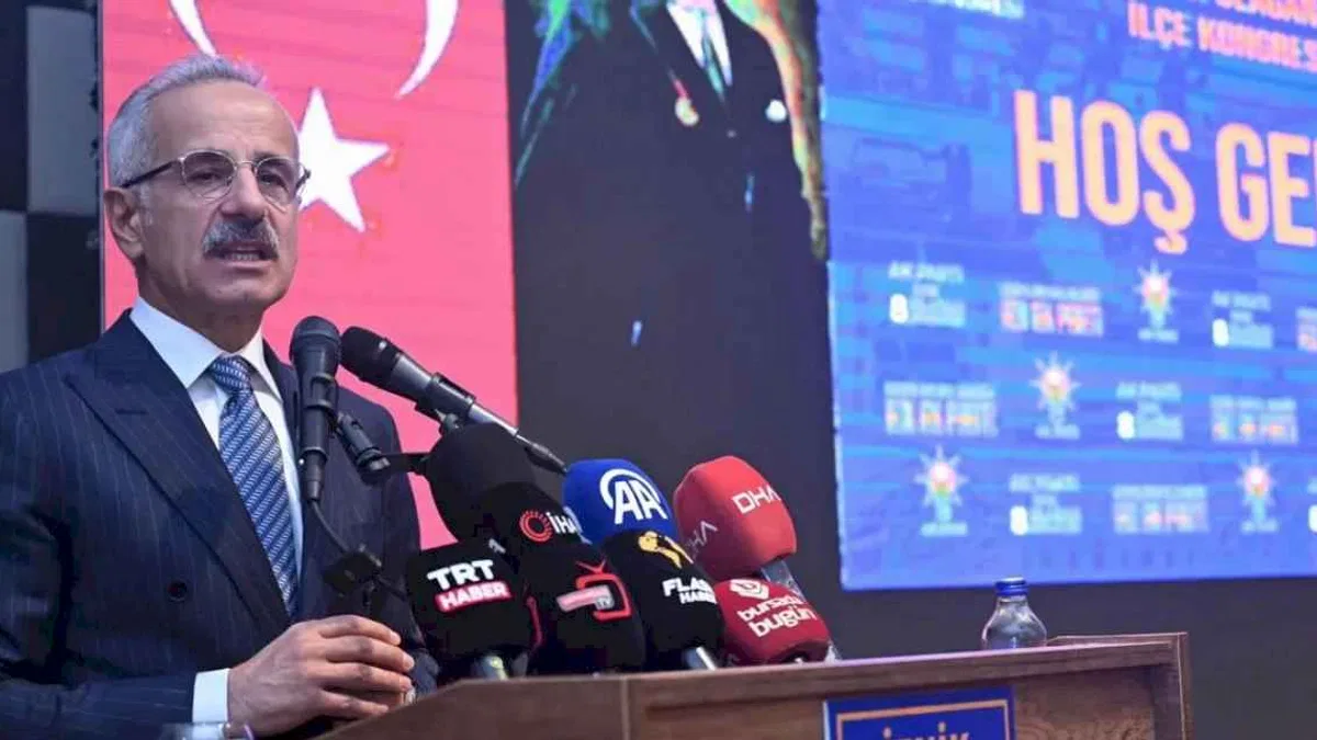 Bakan Uraloğlu, Bursa'ya hızlı tren için yeni tarihi açıkladı
