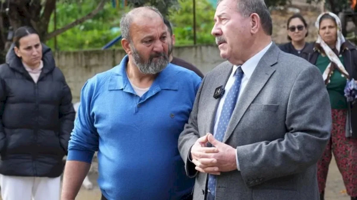 Muğla Milas'ta evi yanan aileye Başkan Topuz'dan konteyner ve ev tadilatı sözü