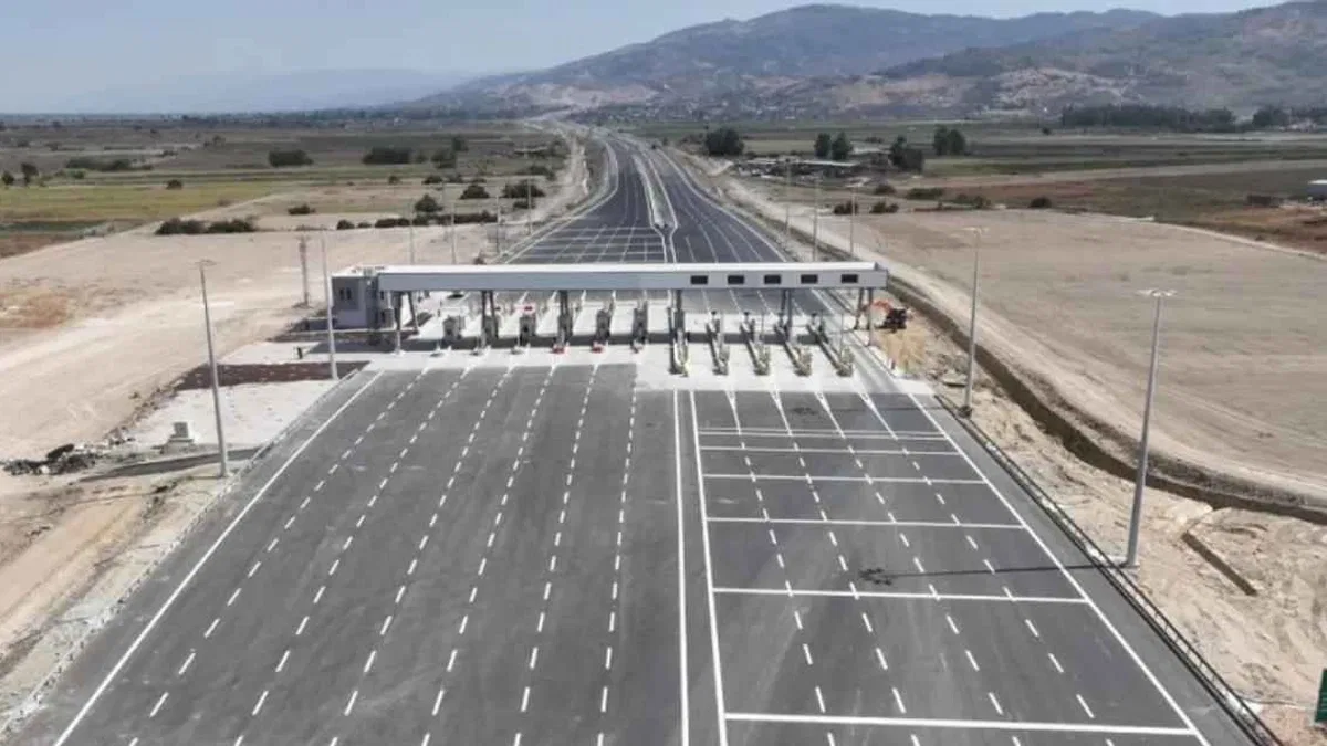 O otoyolun tamamı 17 Ekim'de açılıyor... Seyahat süresi 55 dakikaya iniyor