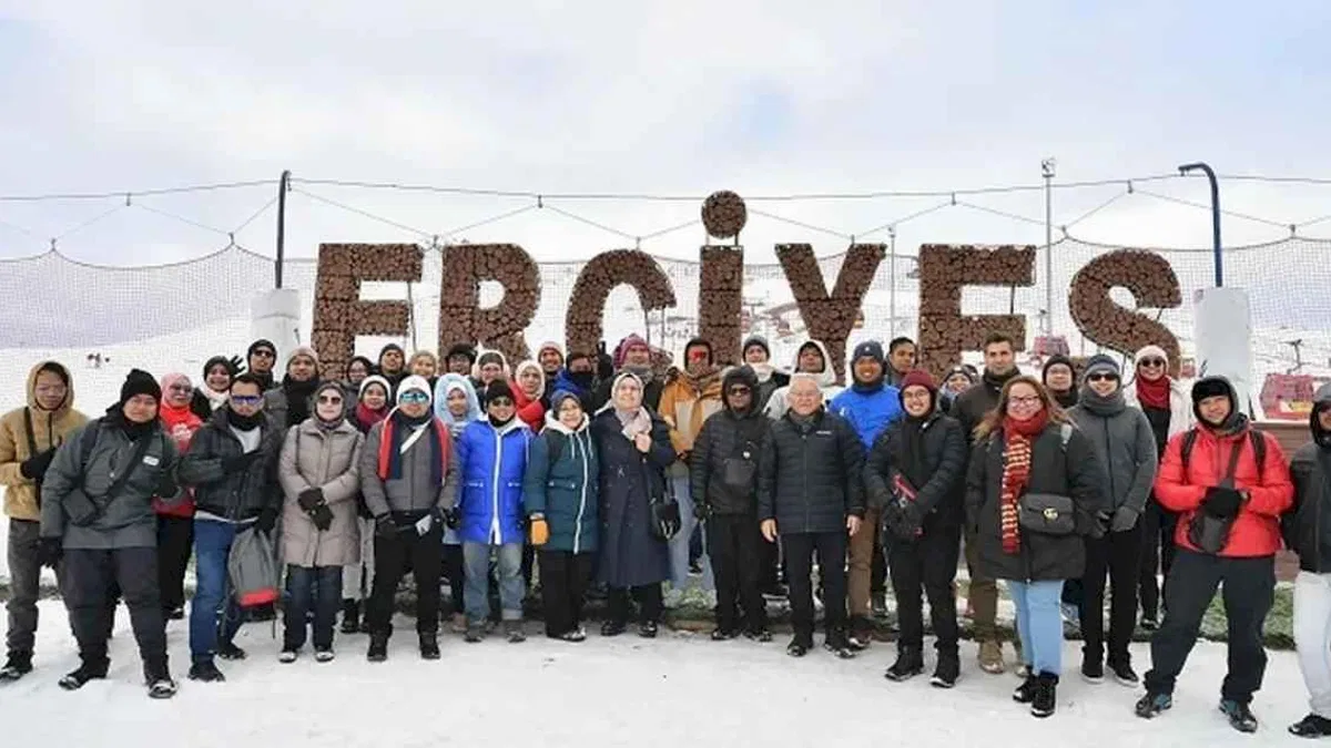 Kayseri Erciyes'e Büyükkılıç'tan ziyaret