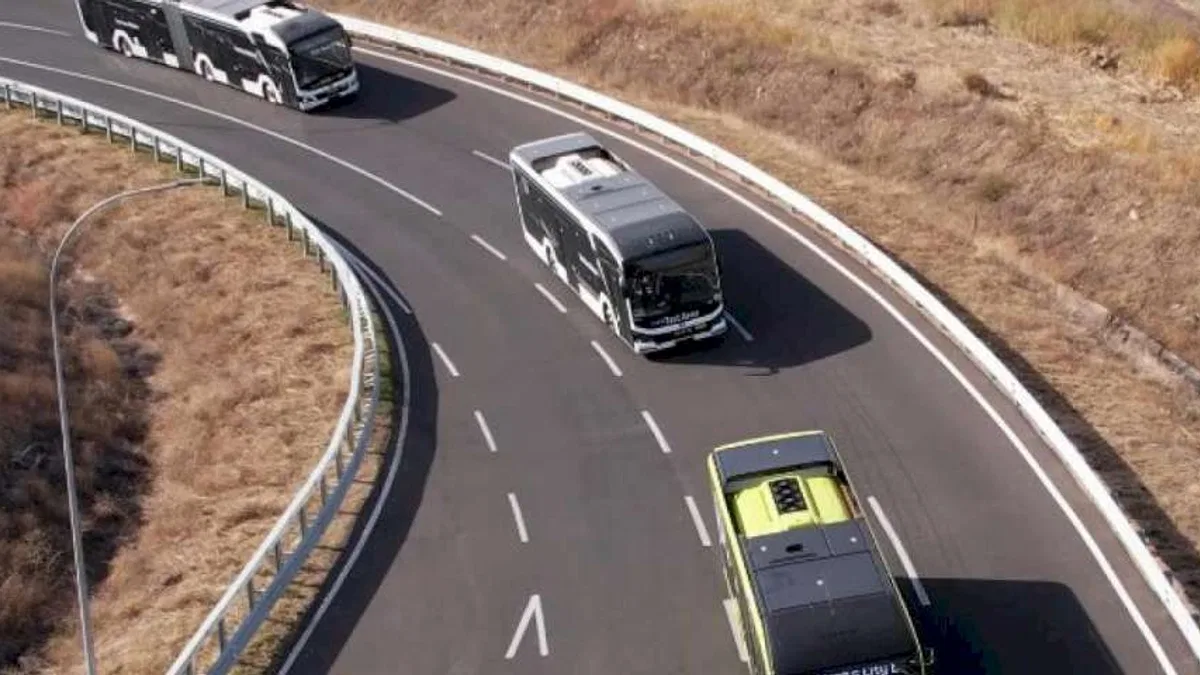 Alman Bakan elektrikli otobüsü Ankara'da test etti