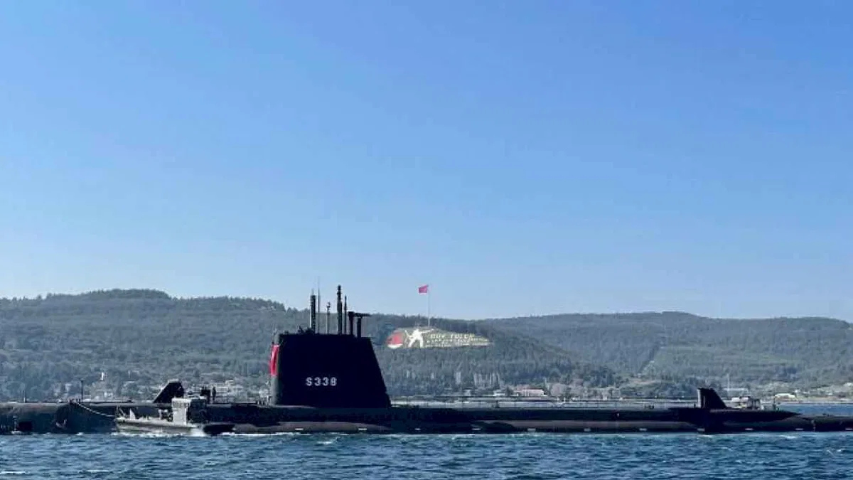 İlk müze denizaltısı halkla buluşmaya hazırlanıyor