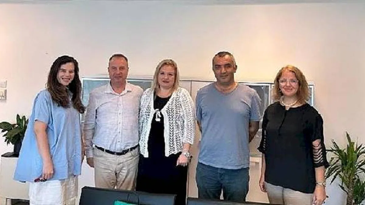 Ege Üniversitesi Eğitim Bilimleri Enstitüsü Uluslararasılaşma Girişimlerini Sürdürüyor