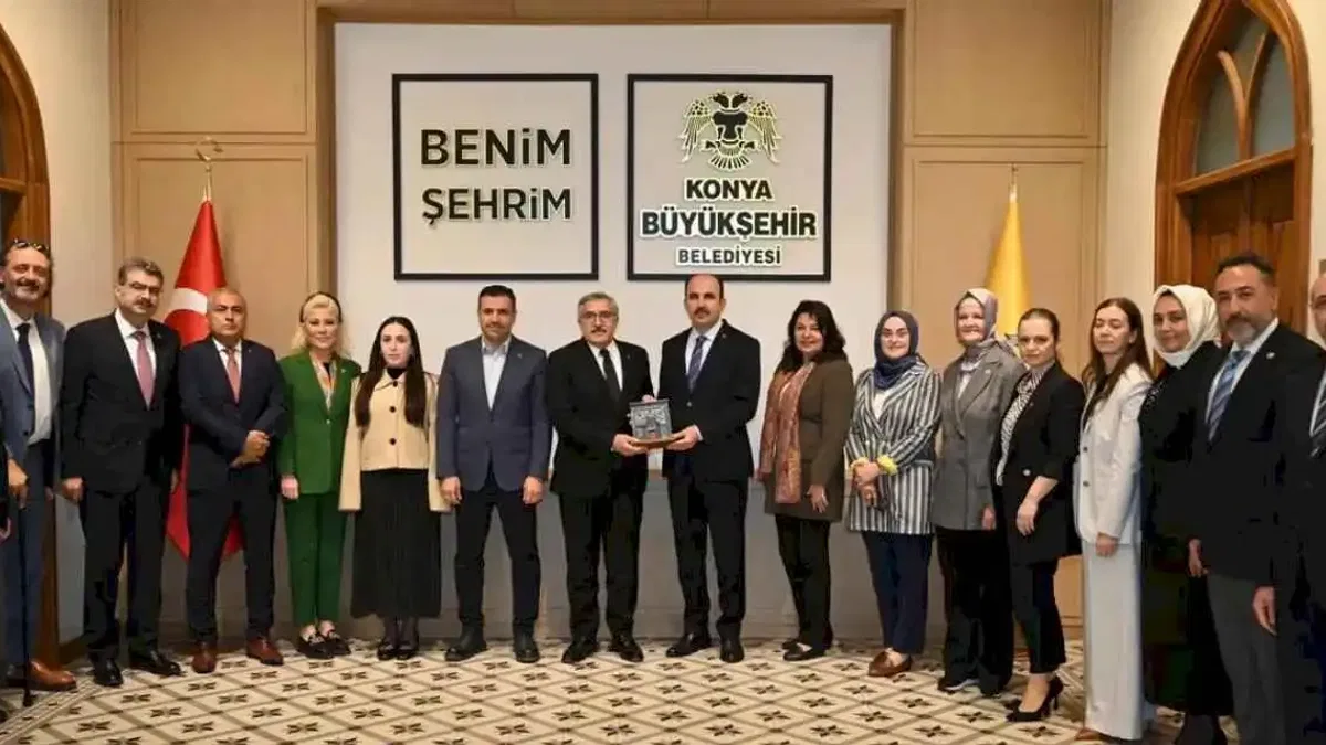 Ak Parti Genel Başkan Yardımcısı Yayman Başkan Altay’ı ziyaret etti
