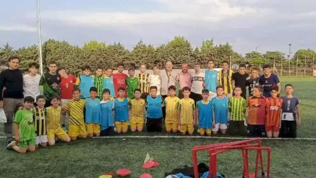 Hürspor’da gelecek emin ellerde