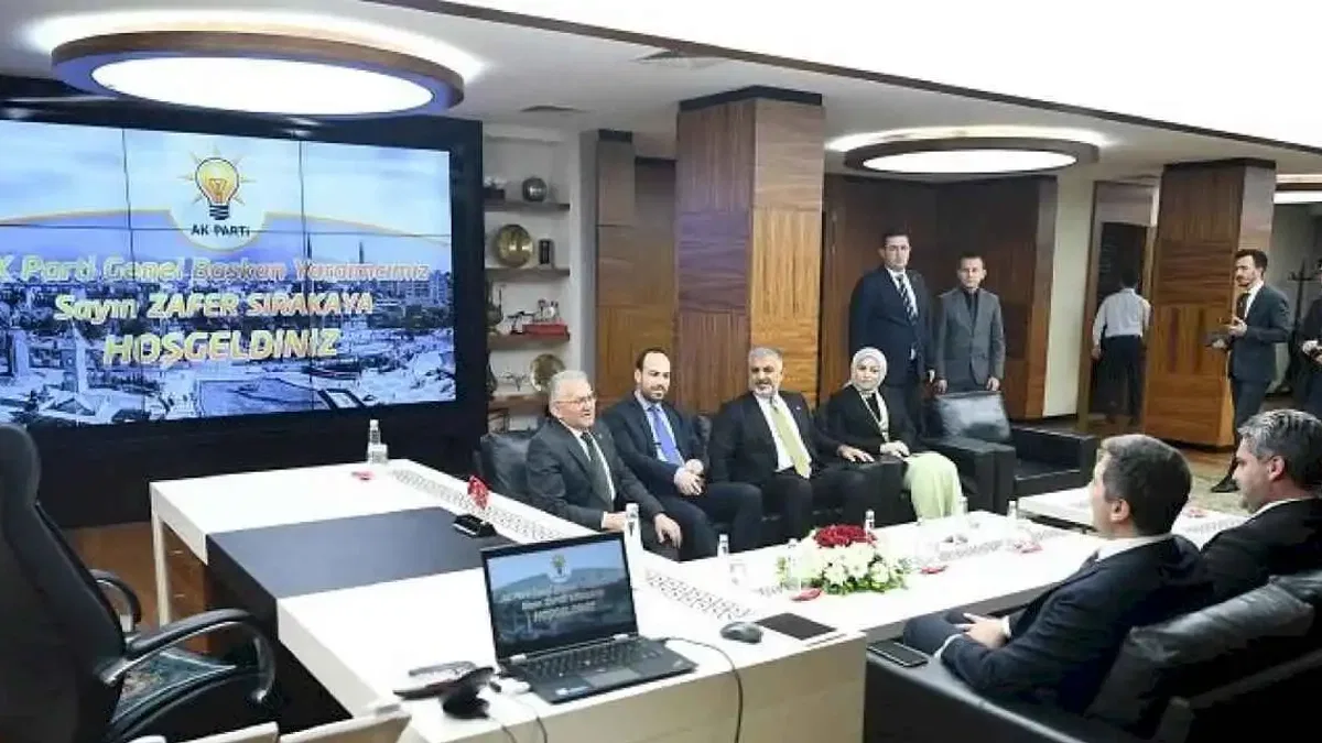 Kayseri Büyükşehir Zafer Sırakaya'yı ağırladı