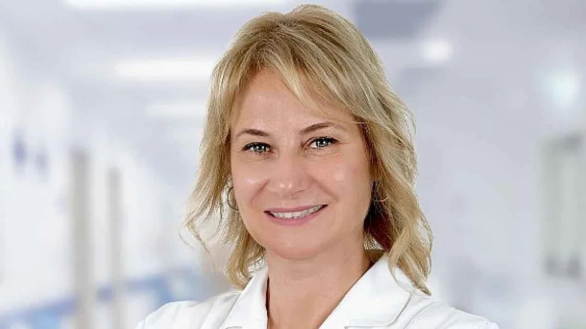 Prof. Dr. Öven "Meme Kanseri Tek Bir Hastalık Gibi Görünerek Tedavi Edilmez"
