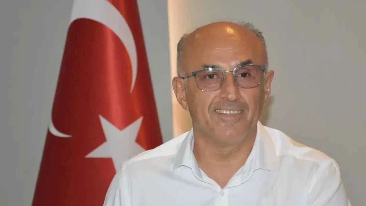 Turizmde bir garip uygulama sezon devam ederken inşaat yasağı bitiyor