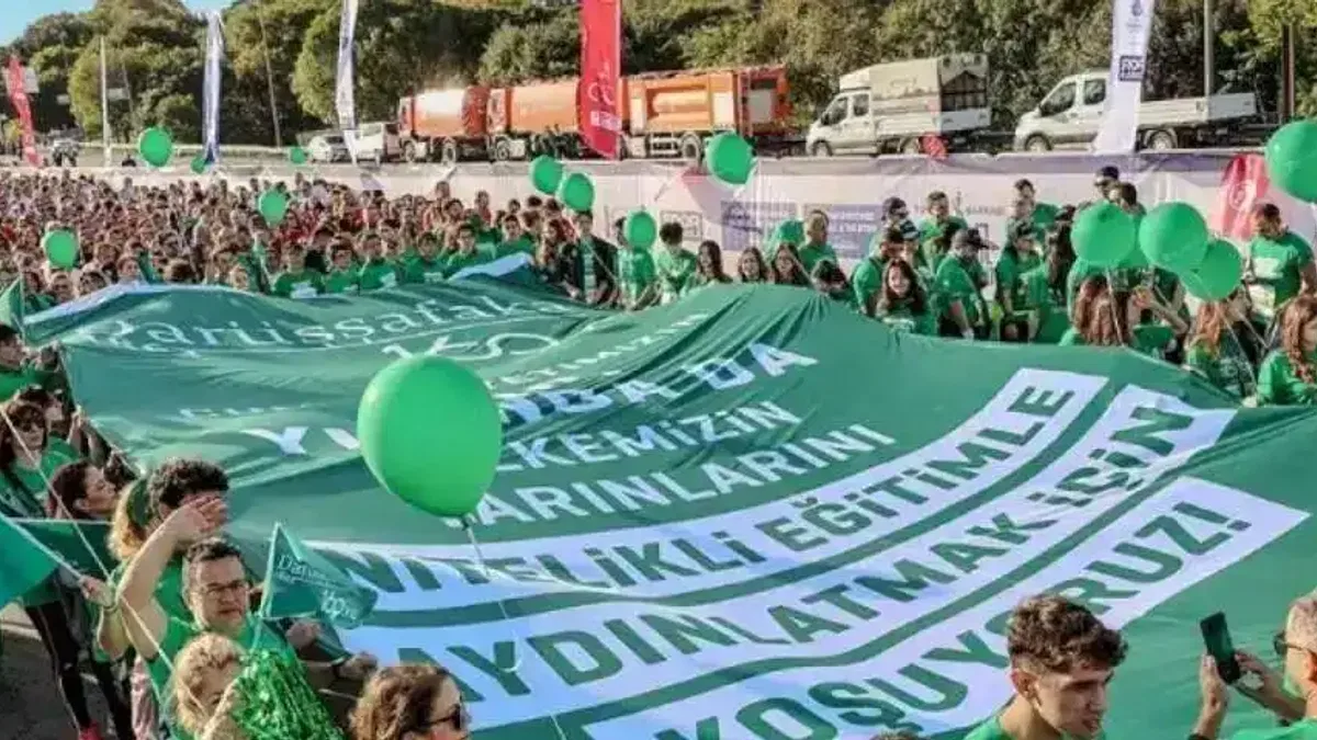 Darüşşafaka koşucuları eğitim için kıtaları aştı