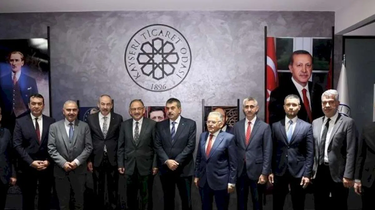 KTO'ya çift bakanlı ziyaret