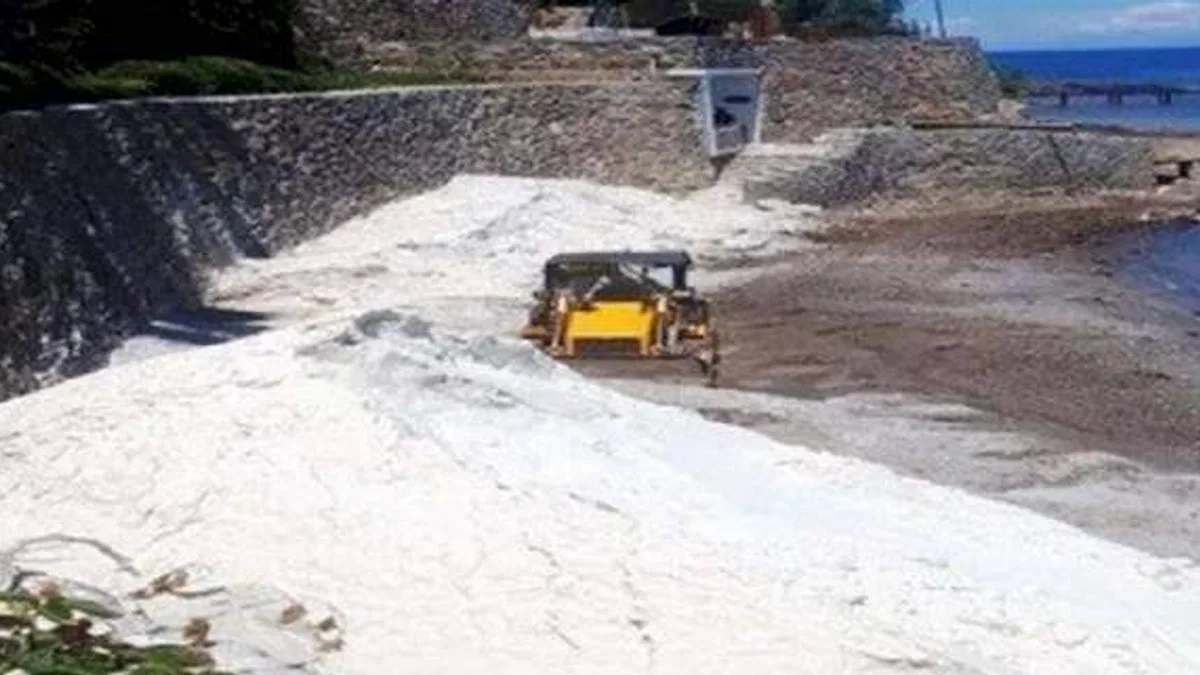 Bodrum Zabıtası'ndan beyaz kum dökümüne müdahale