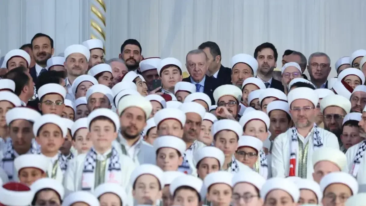 Çamlıca Camii’nde 333 öğrenci hafızlık icazetini aldı