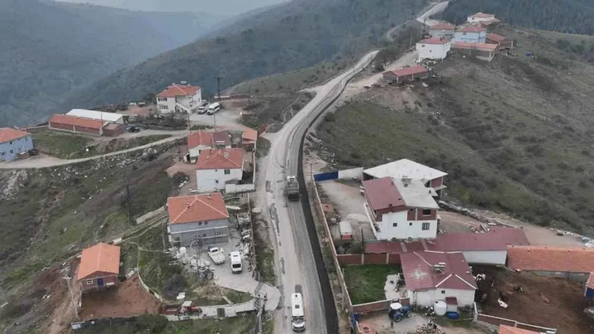 Balıkesir’in yolları Büyükşehir’le güçleniyor