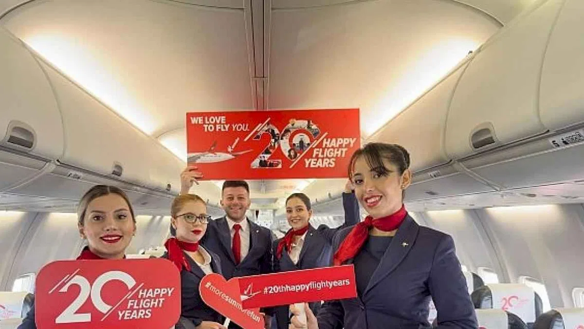 Corendon Airlines 20. yaşını yolcularıyla gökyüzünde kutluyor
