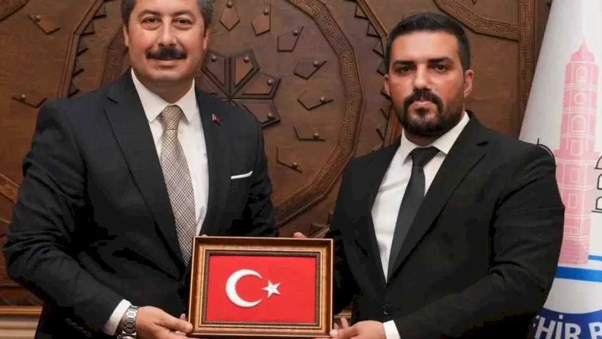 Ülkü Ocakları’ndan Yenişehir Belediye Başkanı’na hayırlı olsun ziyareti