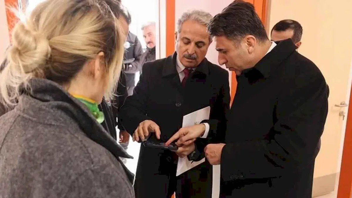Vali Aygöl’den Eğitim Yatırımlarına Yakın Takip