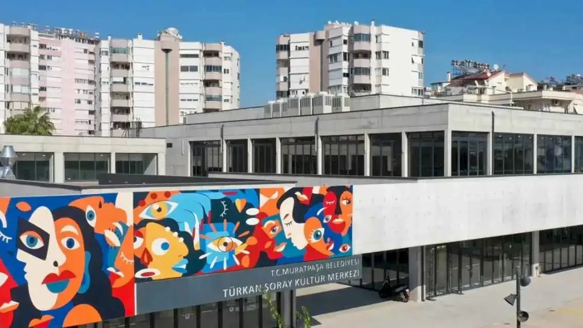 Dışavurumcu sanatın ustası 'Velhasıl' ile Muratpaşa'da
