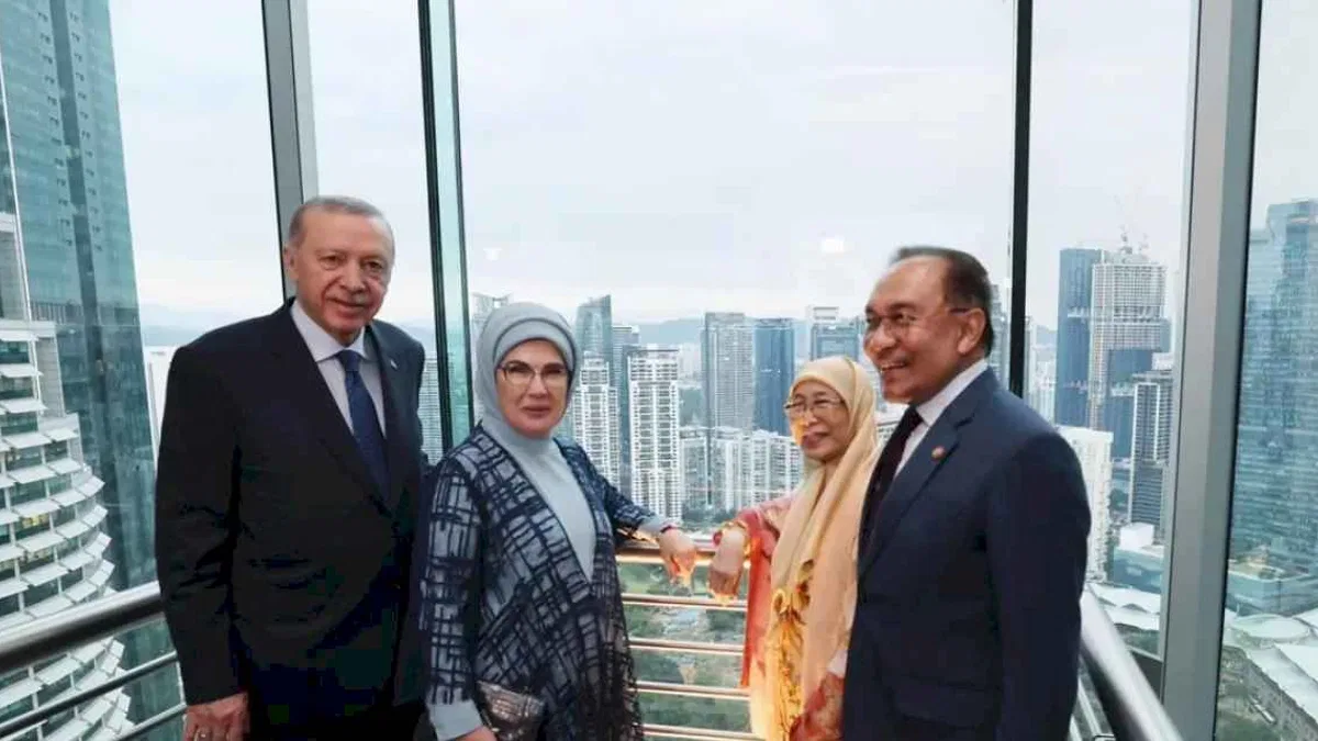 Cumhurbaşkanı Erdoğan'dan ikiz kulelere ziyaret
