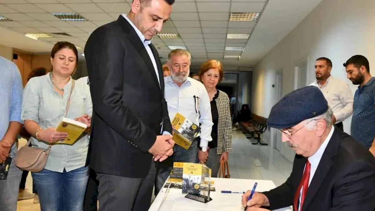 ‘Fakir Baykurt Roman Ödülü’ Yazar Mehmet Saydur’a verildi