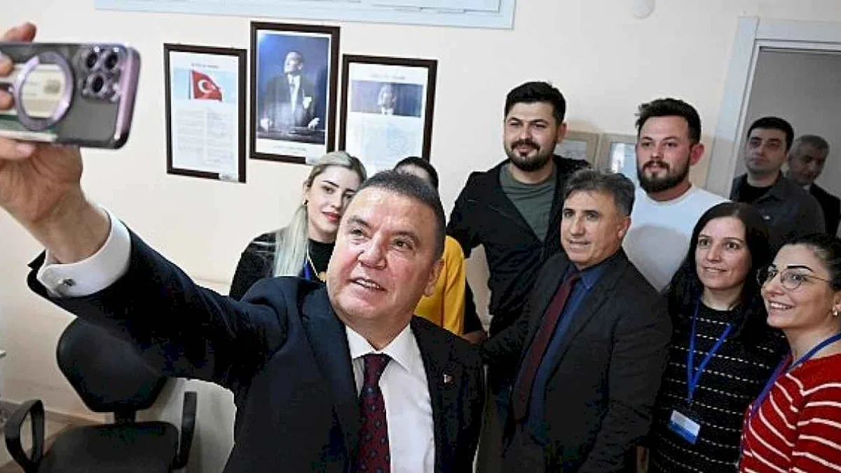 Başkan Muhittin Böcek Aksu'yu ziyaret etti