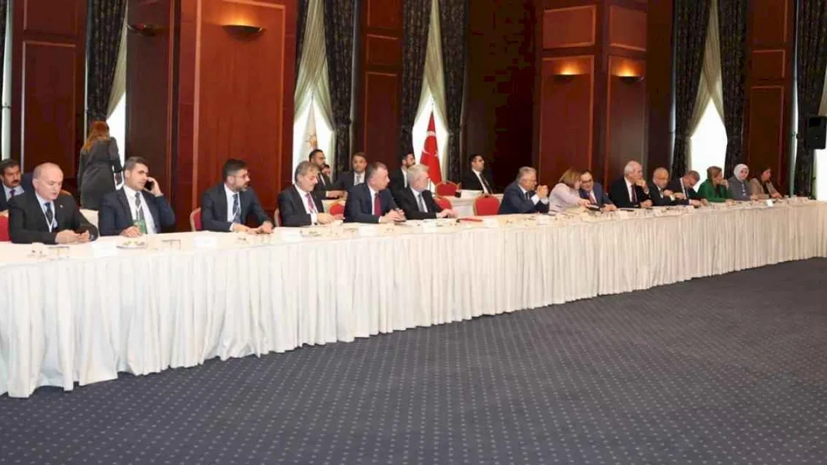Alemdar: 'Sakarya’da gayretle çalışmaya ve hizmet üretmeye devam edeceğiz'