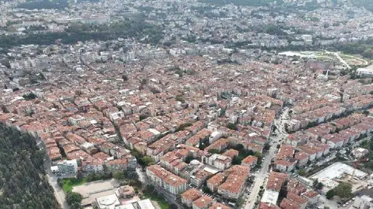 Bursa'da Altıparmak ortak akılla dönüşecek