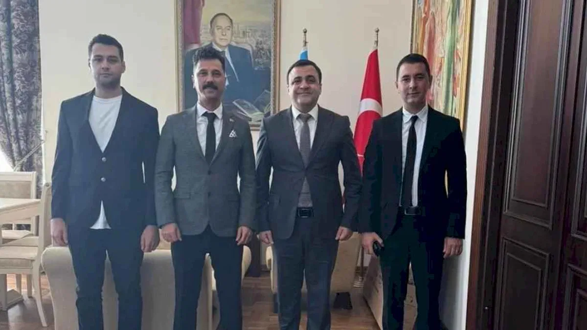 Başkan Şentürk Hoşgül'den büyükelçiliğe ziyaret