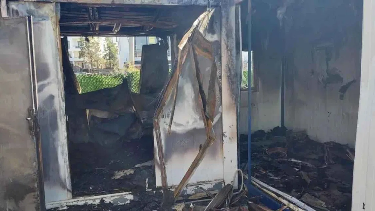 Bodrum'da konteyner lisedeki yangına CHP'li vekilden sert tepki!