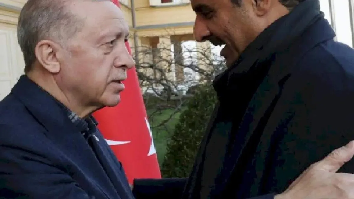 Katar Emiri, felaket sonrası Türkiye'ye gelen ilk lider oldu
