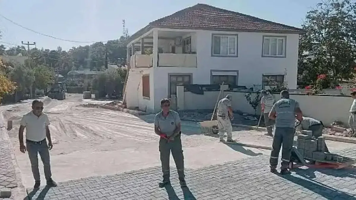Kemer'de altyapı çalışmaları devam ediyor