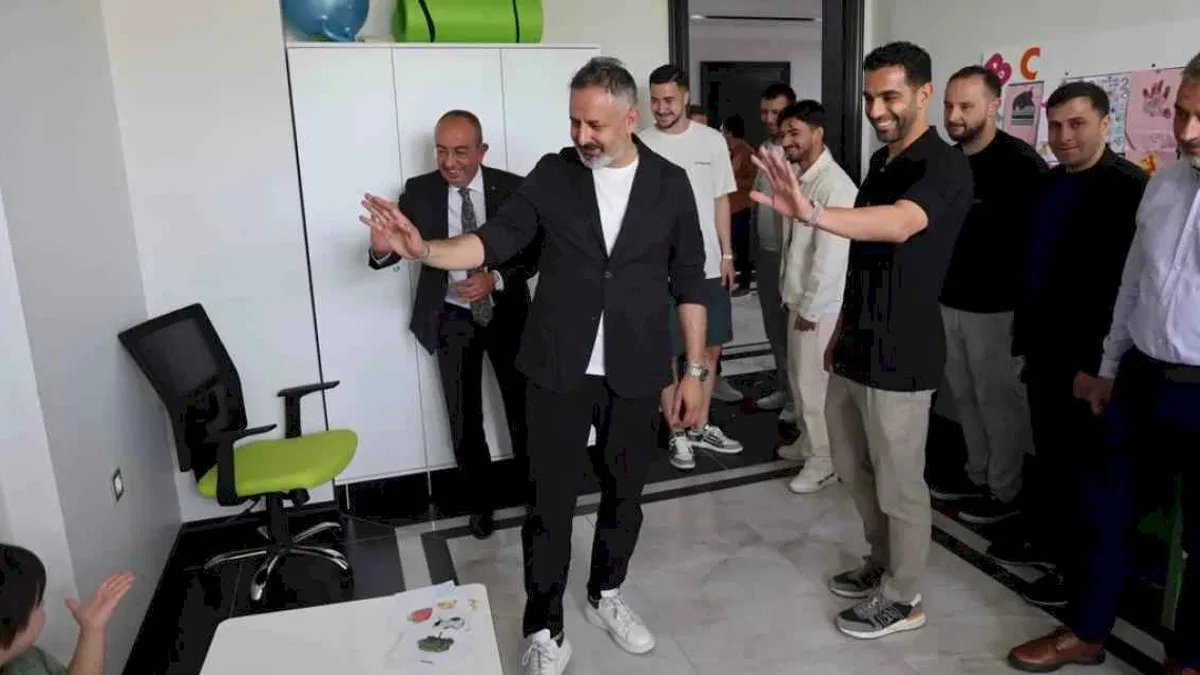 Konyaspor’un yıldızlarından ‘Özel’ ziyaret