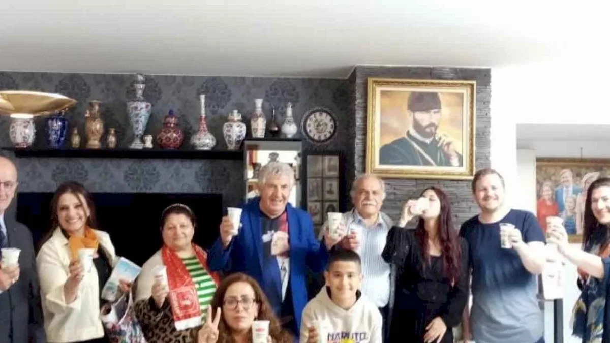 Silifke Ayran'dan deprem evine destek