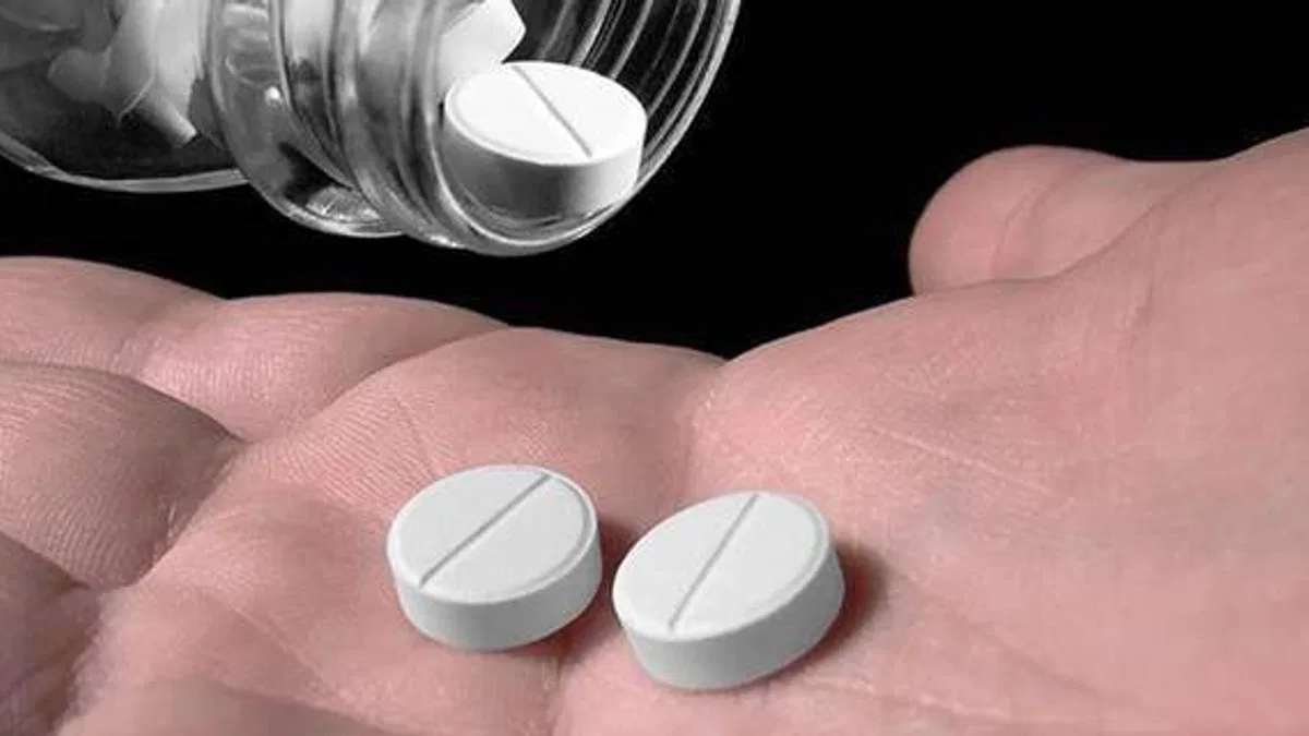 Ağrı kesiciler yüksek tansiyon, kalp krizi ve felç riskini artırabilir uyarısı