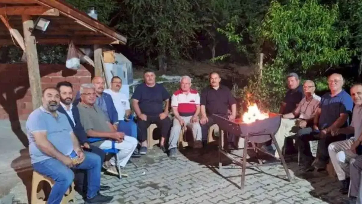 İsli Demlik'te siyaset üstü buluşma