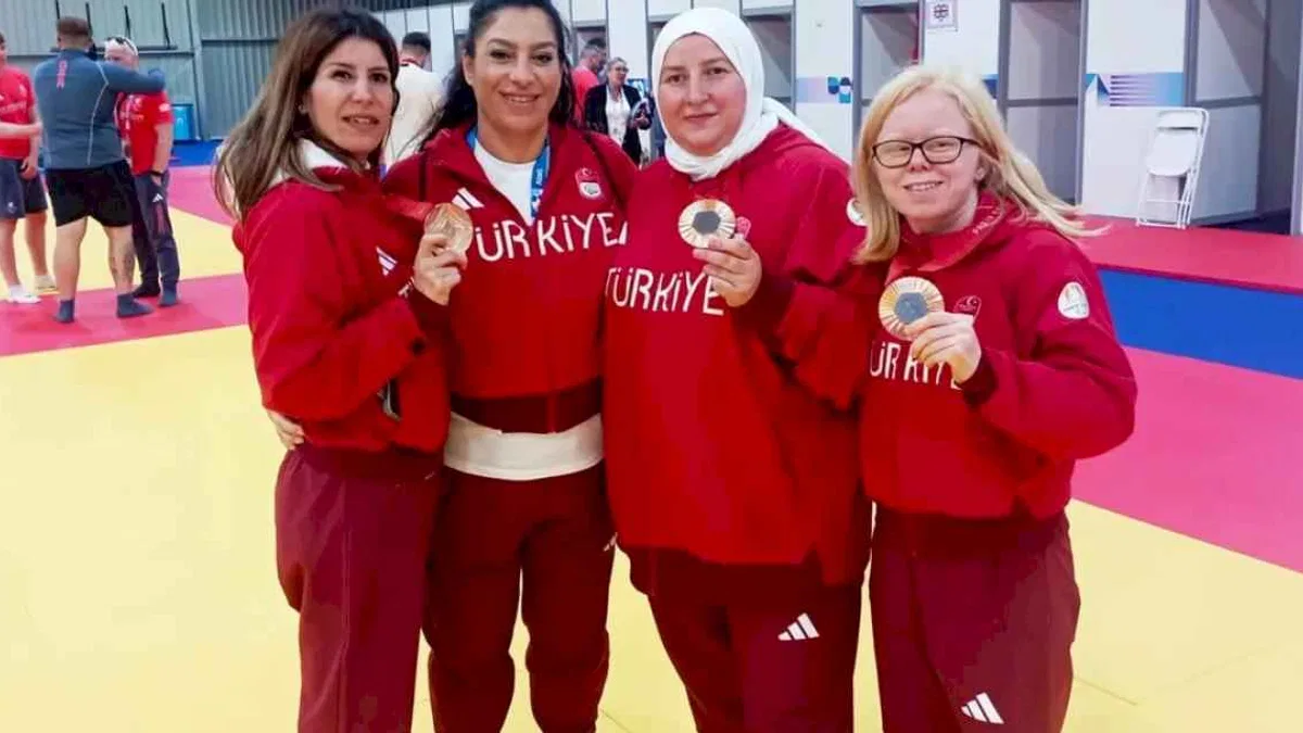 Trakya Üniversitesi akademisyeni ve öğrencisinden judoda büyük başarı