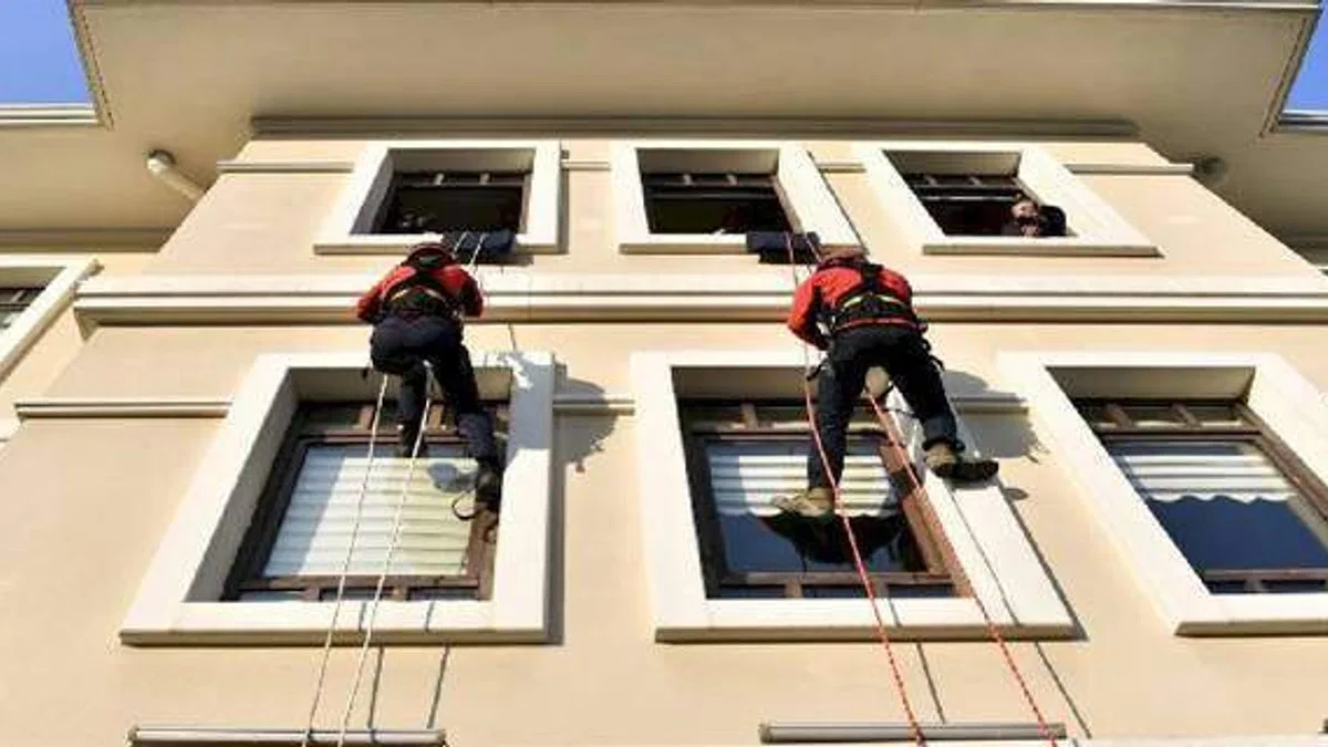 Bursa Osmangazi'de deprem tatbikatı gerçeğini aratmadı