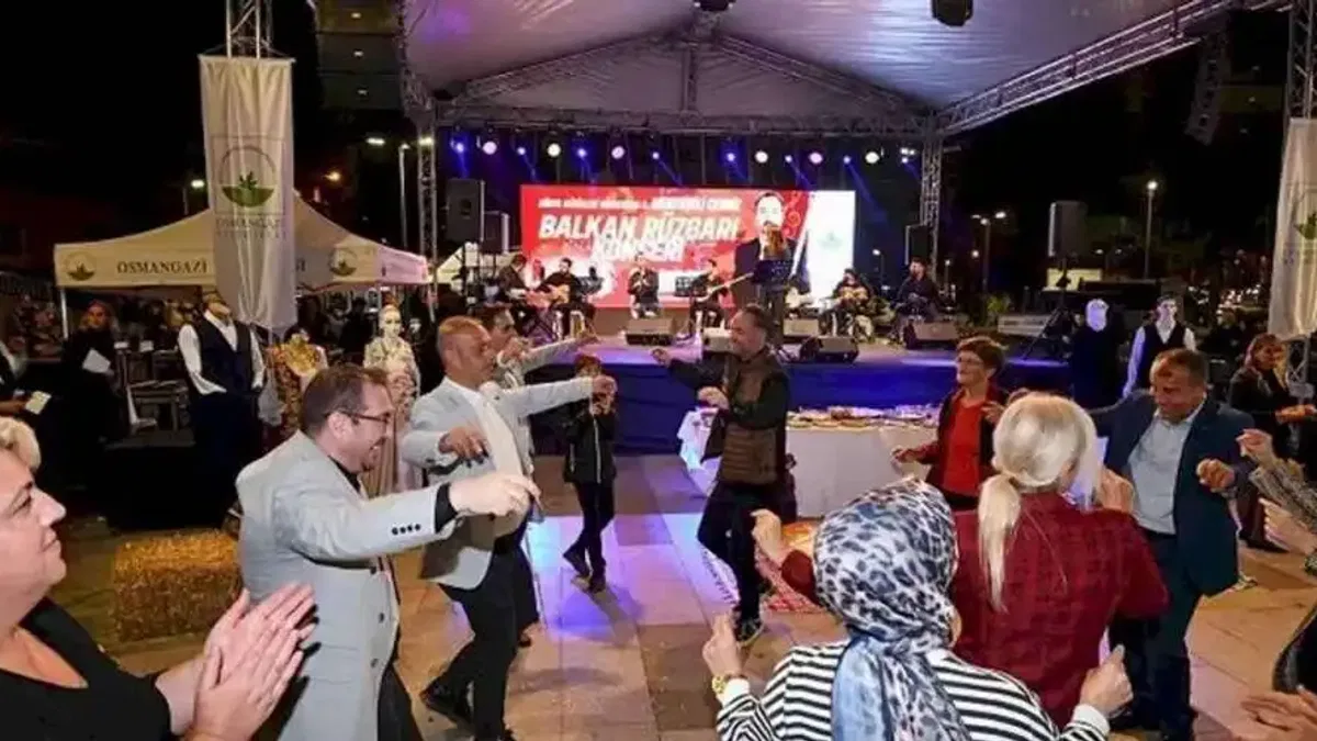 Bursa Osmangazi’de Balkan ezgileri