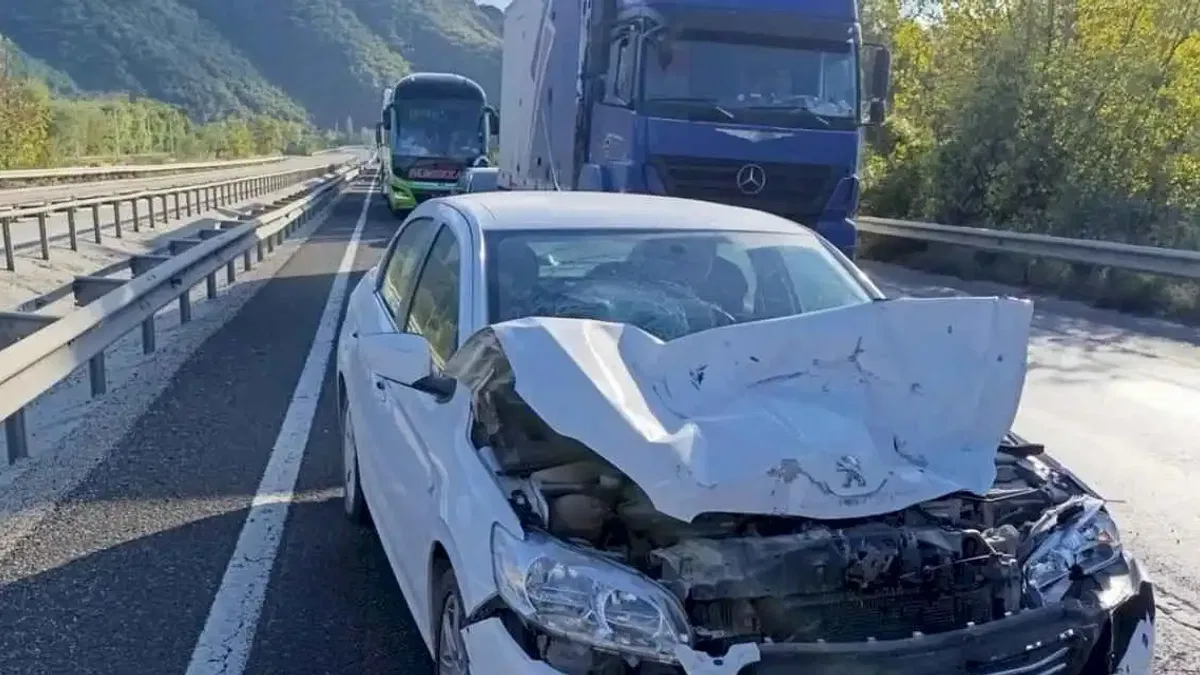 Bilecik Pazaryeri’nde trafik kazası: 1 yaralı