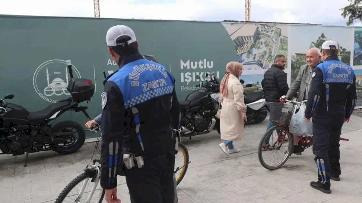 Sakarya Uzunçarşı’da bisikletlilere 'hassasiyet' çağrısı
