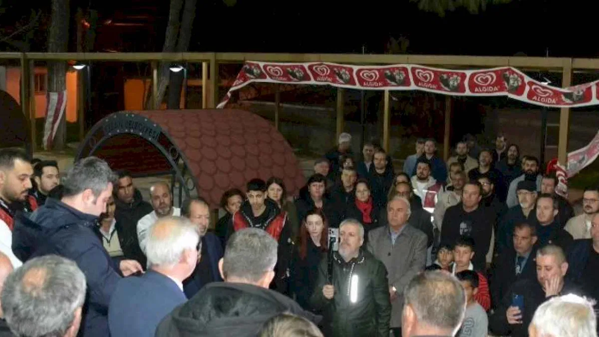 Paşayiğitliler Özcan’ı bağırlarına bastı
