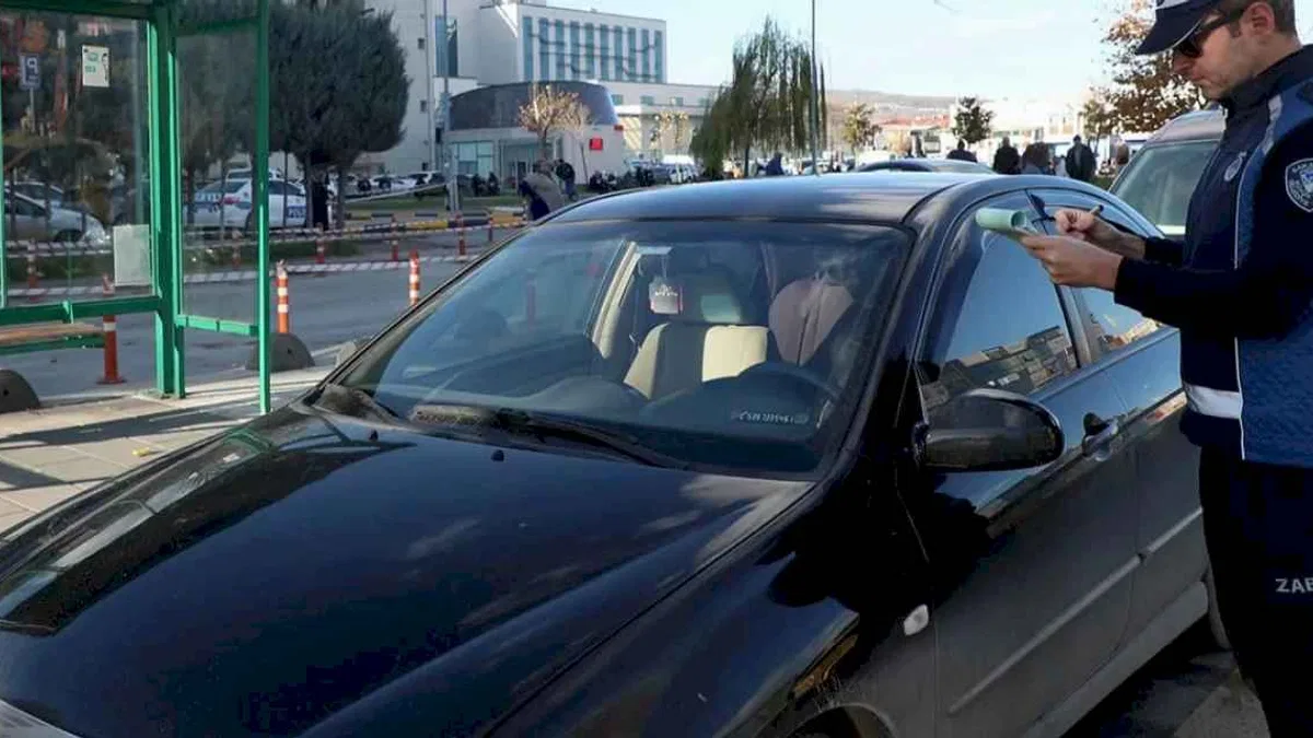 Sakarya'da kaldırım işgaline karşı mücadele sürüyor!