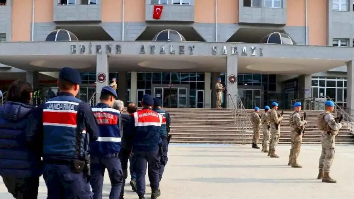 Jandarma 1 haftada 137 aranan şahsı yakaladı!