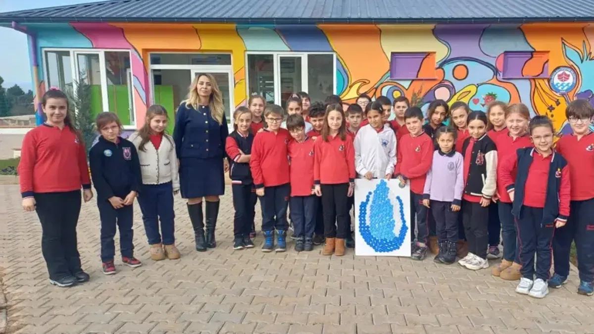 Trabzon’da Çilekli Düşler Köyü 4 bin öğrenciyi ağırladı